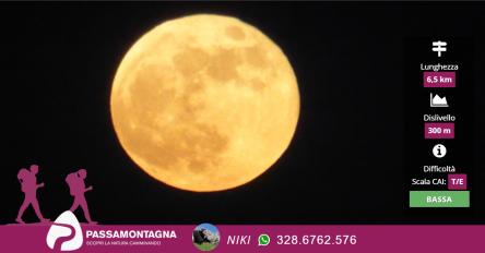 Brindisi alla luna piena dal Passo del Lupo